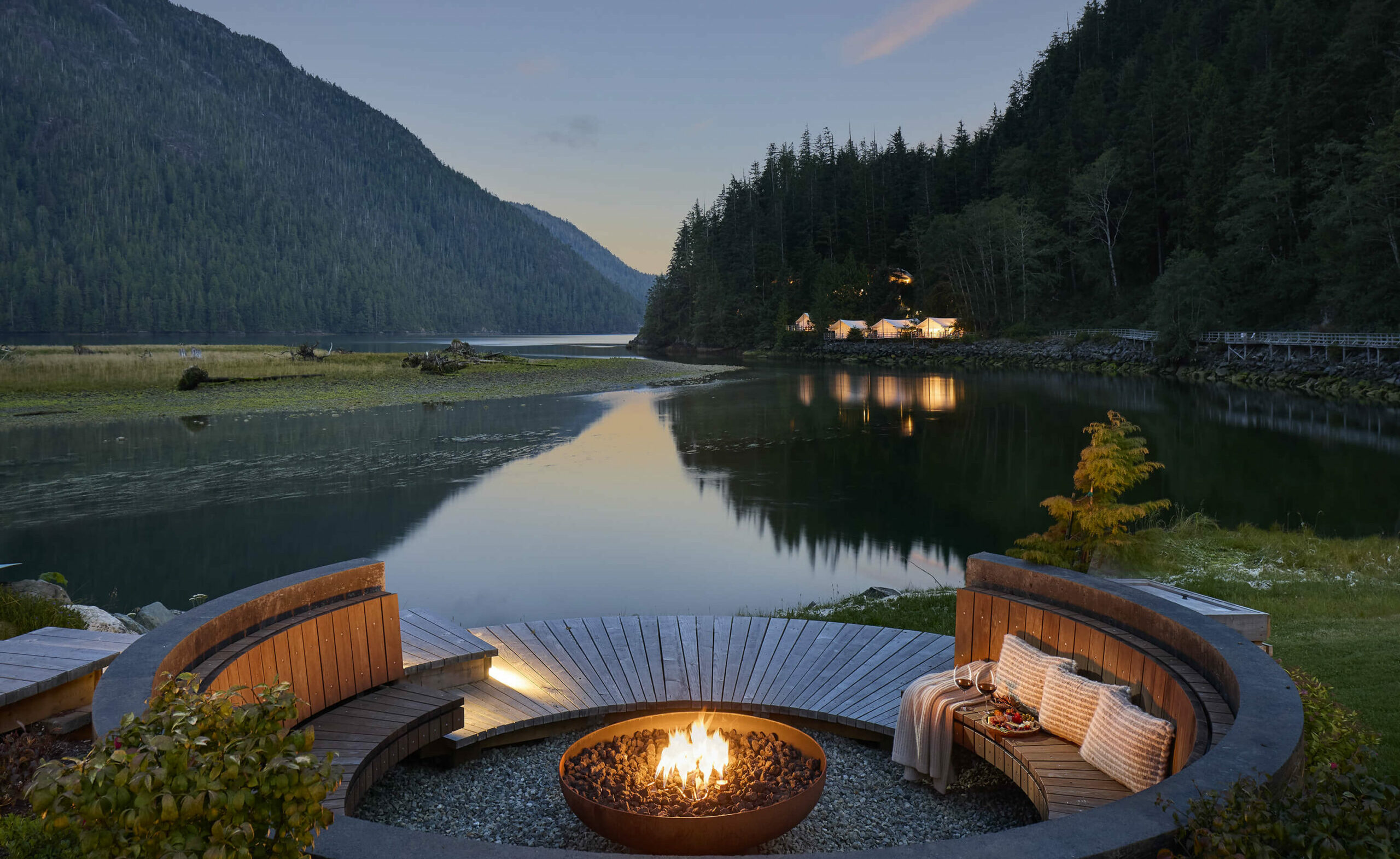 Clayoquot Welderness Lodge